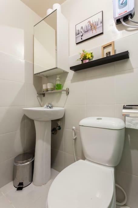 Jen'S Paranaque City Apartment Manila Ngoại thất bức ảnh